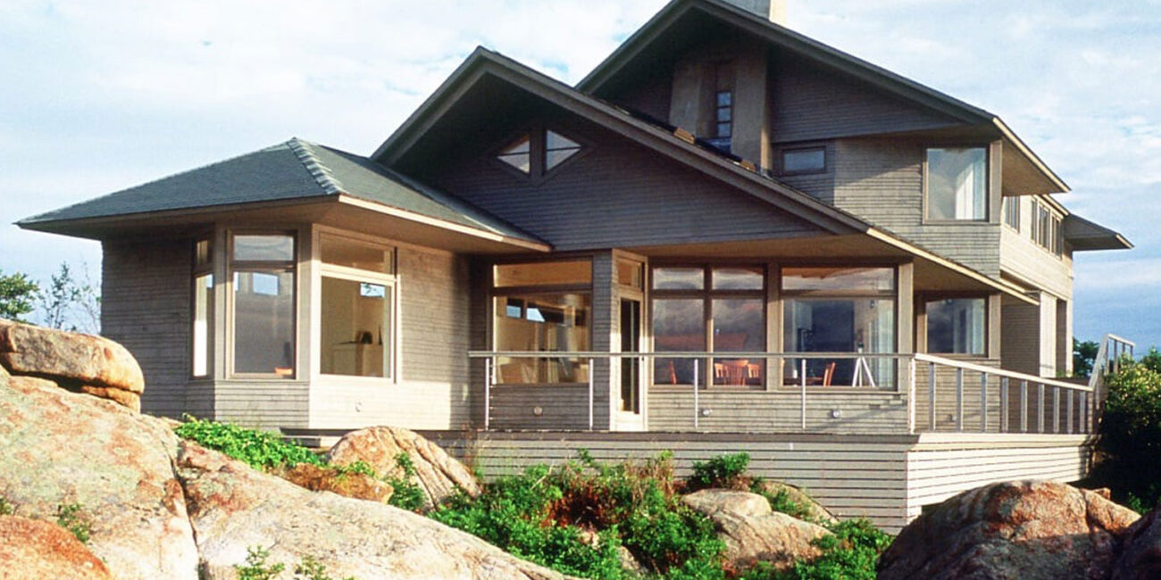 Rocky Cliff Hideaway - Residential Architecture